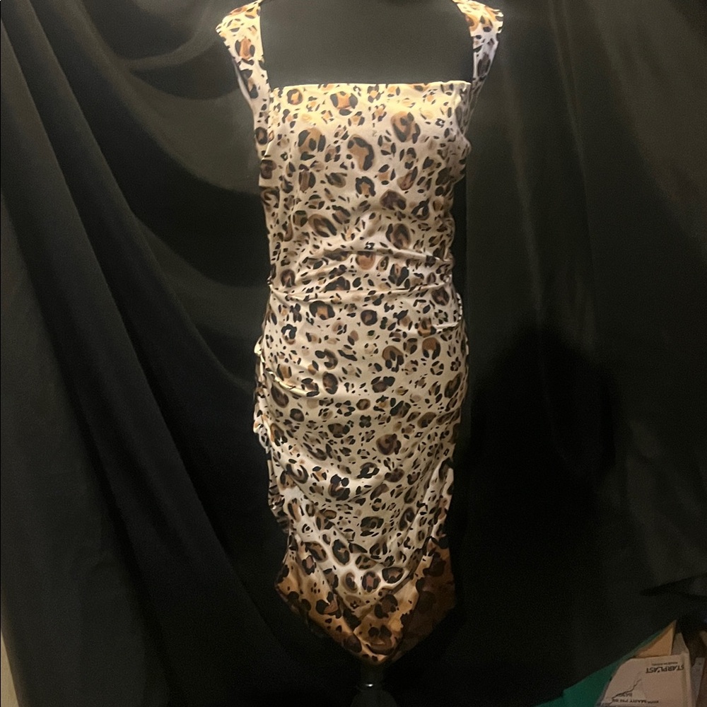 Designer silk Leopard Print Midi Dress